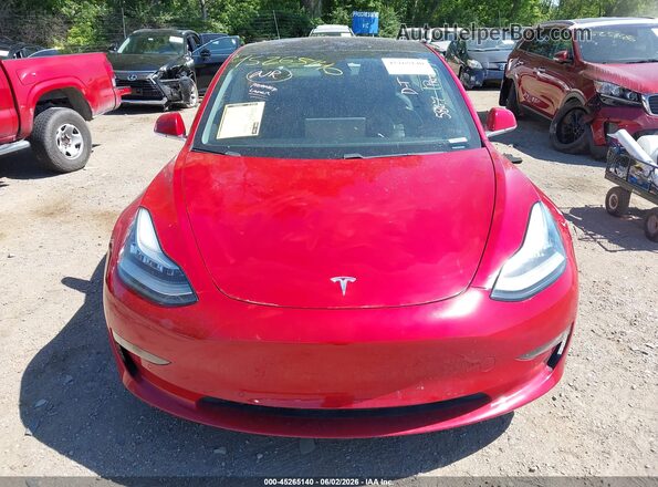 5YJ3E1EB0KF237669 2019 TESLA MODEL 3 Красный Вид панели приборов