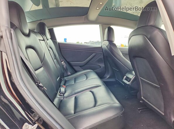5YJ3E1EB0KF388575 2019 TESLA MODEL Black 