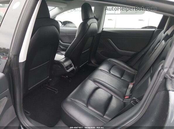 5YJ3E1EB0KF497828 2019 TESLA MODEL 3 Gray Widok naklejki z numerem VIN