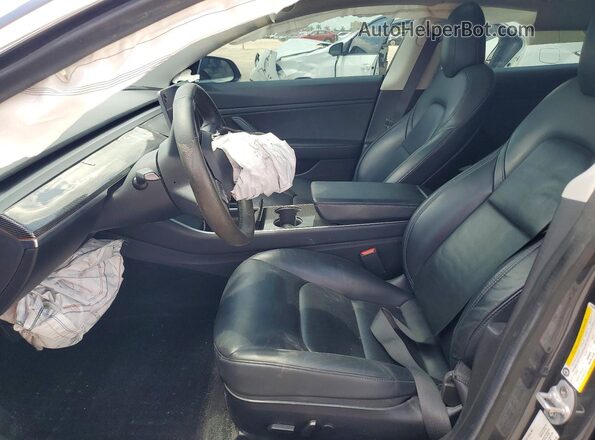 5YJ3E1EB0LF616396 2020 TESLA MODEL Gray Вид салону спереду