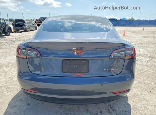 5YJ3E1EB0LF616396 2020 TESLA MODEL Gray Вид ззаду