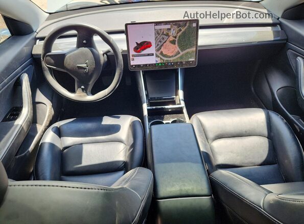 5YJ3E1EB0LF619735 2020 TESLA MODEL White Առջևի վահանակի տեսք