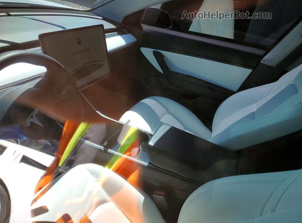 5YJ3E1EB0LF622893 2020 TESLA MODEL White 