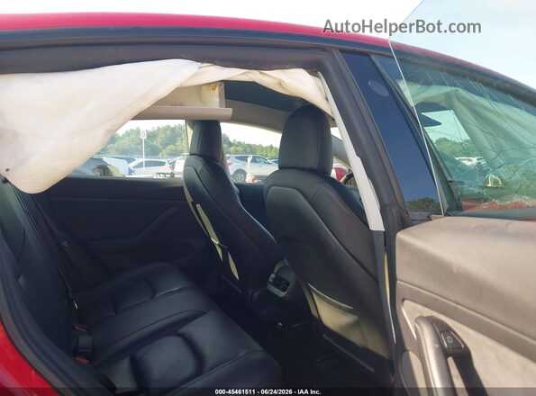 5YJ3E1EB0MF012915 2021 TESLA MODEL 3 Red Widok naklejki z numerem VIN