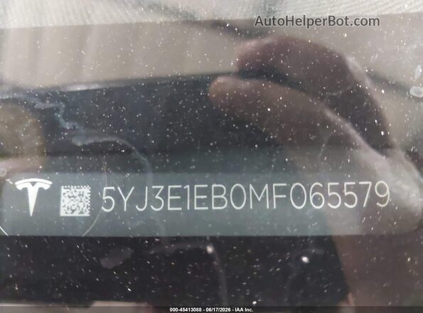 5YJ3E1EB0MF065579 2021 TESLA MODEL 3 Black Widok komory silnika