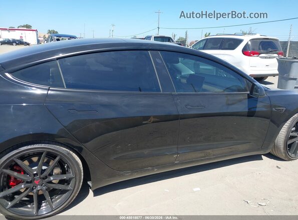 5YJ3E1EB0MF073665 2021 TESLA MODEL 3 Черный Вид задней части салона