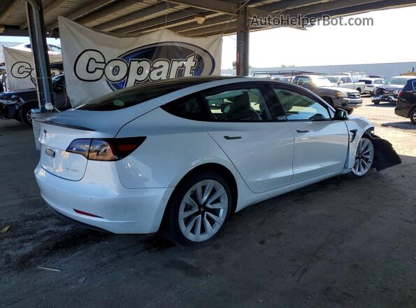 5YJ3E1EB0NF143327 2022 TESLA MODEL White 