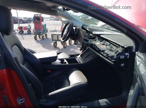 5YJ3E1EB0NF287606 2022 TESLA MODEL 3 Red Вид салону спереду