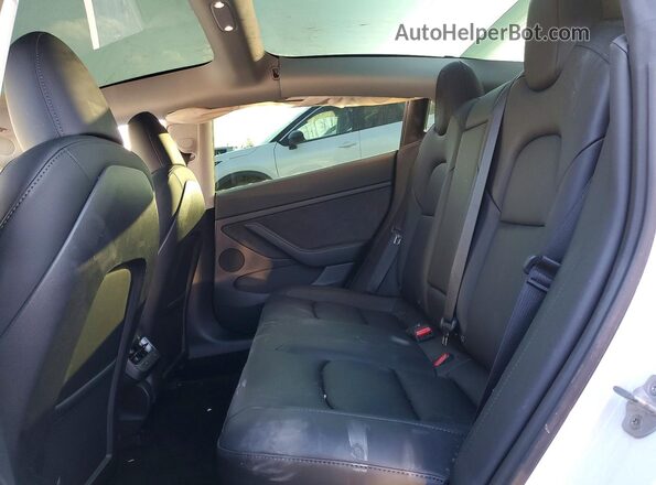 5YJ3E1EB0PF637304 2023 TESLA MODEL White 