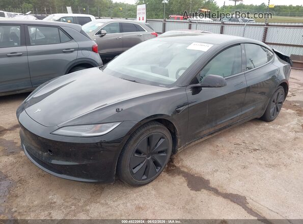 5YJ3E1EB0SF935506 2025 TESLA MODEL 3 Black Առջևի ձախ երեք քառորդ տեսարան