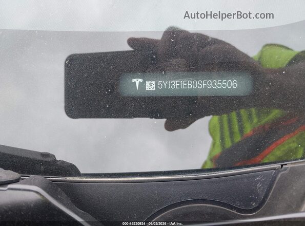 5YJ3E1EB0SF935506 2025 TESLA MODEL 3 Black Շարժիչի բաժամունքի տեսք