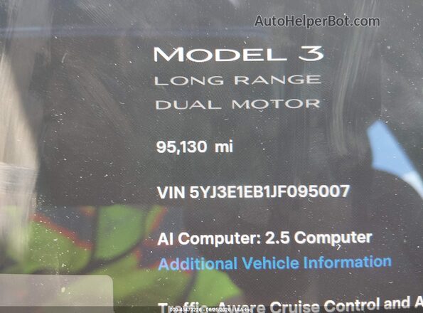 5YJ3E1EB1JF095007 2018 TESLA MODEL 3 Черный Панорамный вид салона 360°