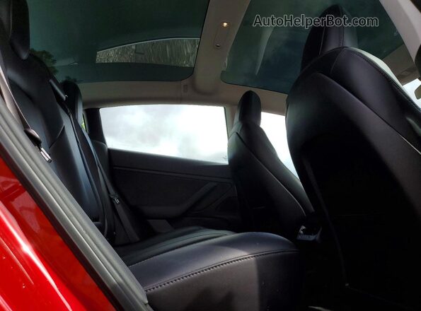 5YJ3E1EB1JF126997 2018 TESLA MODEL Red 