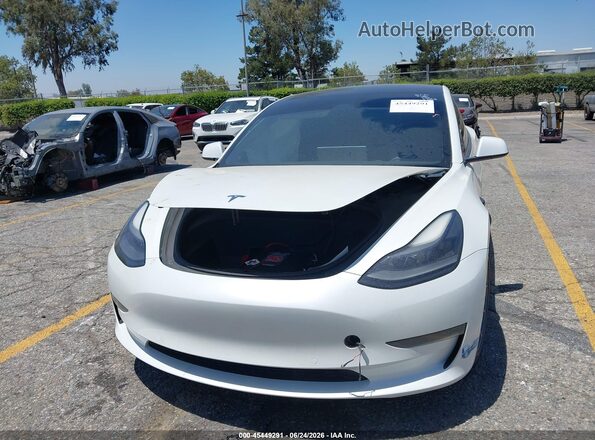 5YJ3E1EB1MF938918 2021 TESLA MODEL 3 White Սարքավորումների վահանակի տեսք