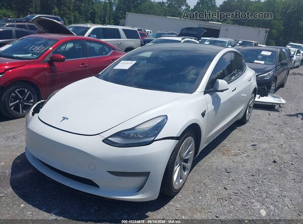 5YJ3E1EB1NF241556 2022 TESLA MODEL 3 Белый Передняя левая четверть