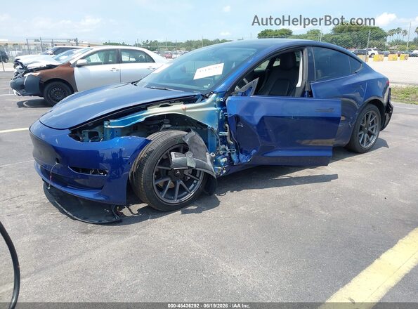 5YJ3E1EB1NF260852 2022 TESLA MODEL 3 Blue Vista tres cuartos delantera izquierda