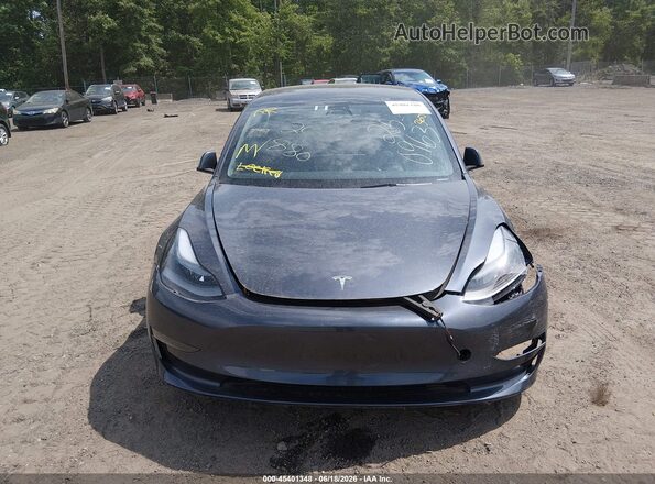 5YJ3E1EB1PF634735 2023 TESLA MODEL 3 Gray Widok deski rozdzielczej