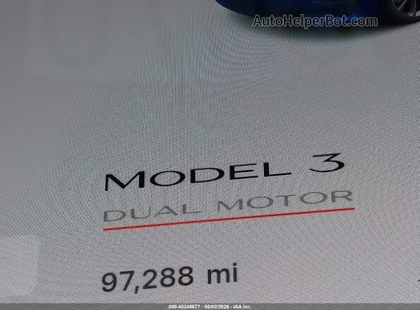 5YJ3E1EB2JF148426 2018 TESLA MODEL 3 Blue 360 interior view