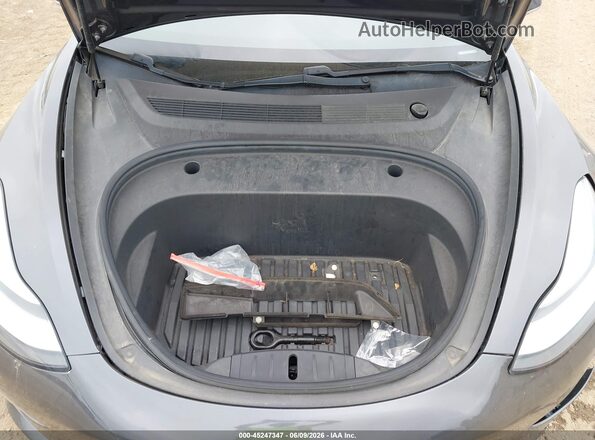 5YJ3E1EB2JF169812 2018 TESLA MODEL 3 Gray 