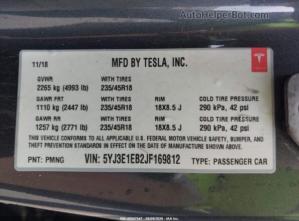 5YJ3E1EB2JF169812 2018 TESLA MODEL 3 Gray 