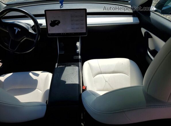 5YJ3E1EB2KF194825 2019 TESLA OTHER Черный Вид панели приборов