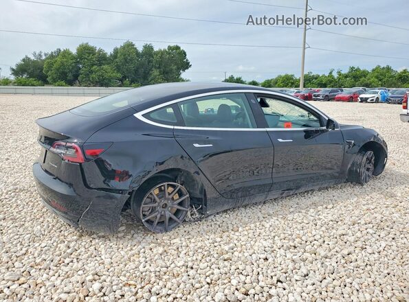 5YJ3E1EB2KF384205 2019 TESLA MODEL Black 