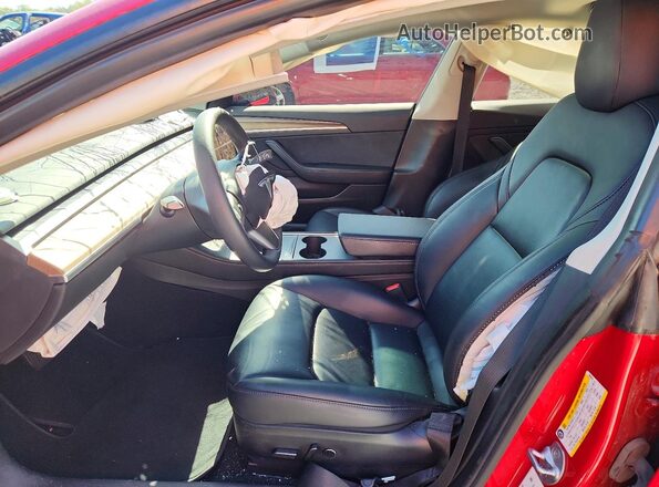5YJ3E1EB2MF085834 2021 TESLA MODEL Red Vista interior delantera