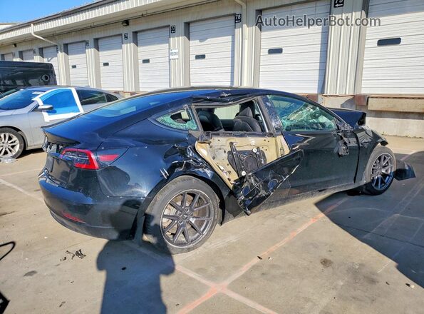 5YJ3E1EB2MF928415 2021 TESLA MODEL Black Tył prawy