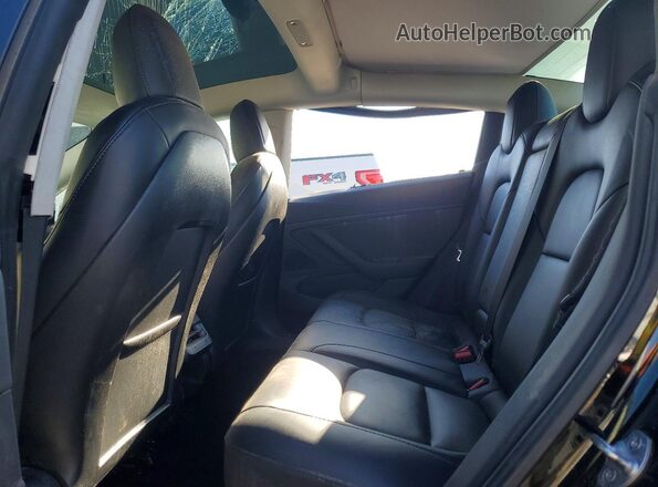 5YJ3E1EB2MF928415 2021 TESLA MODEL Black Widok tylnych siedzeń
