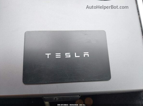 5YJ3E1EB2NF261623 2022 TESLA MODEL 3 Синий Вид панели приборов