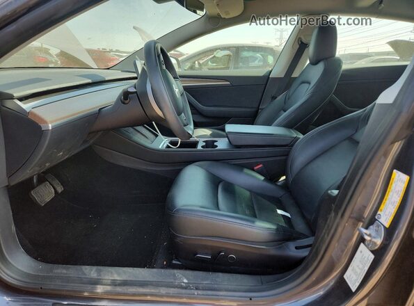 5YJ3E1EB2PF392991 2023 TESLA MODEL Серый Вид салона спереди
