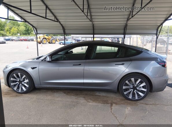 5YJ3E1EB2TF176648 2026 TESLA MODEL 3 Серый Вид задней части салона