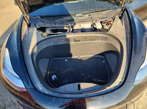 5YJ3E1EB3KF213950 2019 TESLA MODEL Black Vista interior trasera