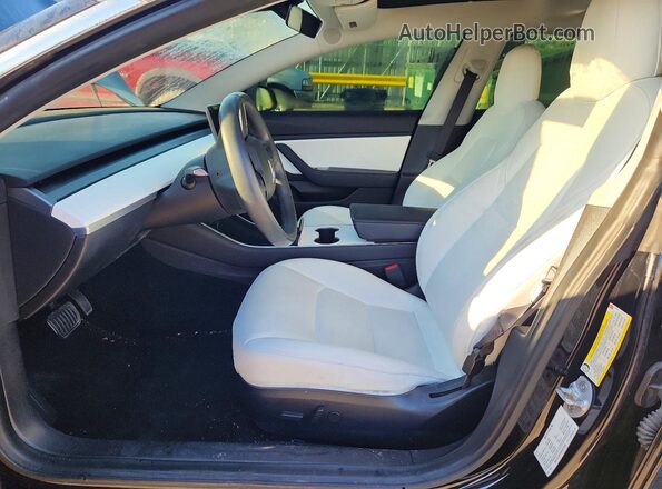 5YJ3E1EB3KF213950 2019 TESLA MODEL Black Vista interior delantera