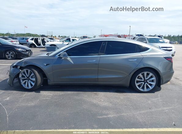5YJ3E1EB3KF448249 2019 TESLA MODEL 3 Gray Սարքավորումների վահանակի տեսք