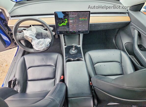 5YJ3E1EB3LF617185 2020 TESLA MODEL Синий Вид панели приборов