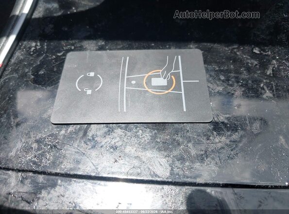 5YJ3E1EB3LF667357 2020 TESLA MODEL 3 White Առջևի վահանակի տեսք