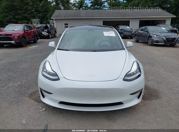 5YJ3E1EB3LF703757 2020 TESLA MODEL 3 White Vista interior trasera