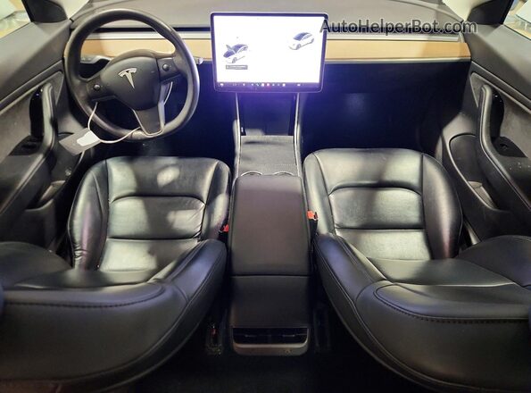 5YJ3E1EB3LF793721 2020 TESLA MODEL Белый Вид панели приборов