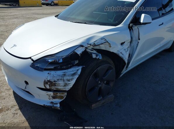 5YJ3E1EB3NF323899 2022 TESLA MODEL 3 Белый Вид спереди
