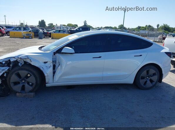 5YJ3E1EB3NF323899 2022 TESLA MODEL 3 Белый 