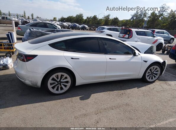 5YJ3E1EB3NF365943 2022 TESLA MODEL 3 White 