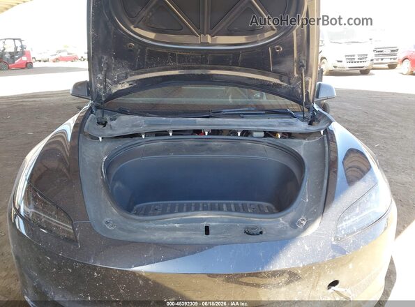5YJ3E1EB3RF744690 2024 TESLA MODEL 3 Gray Вид ззаду
