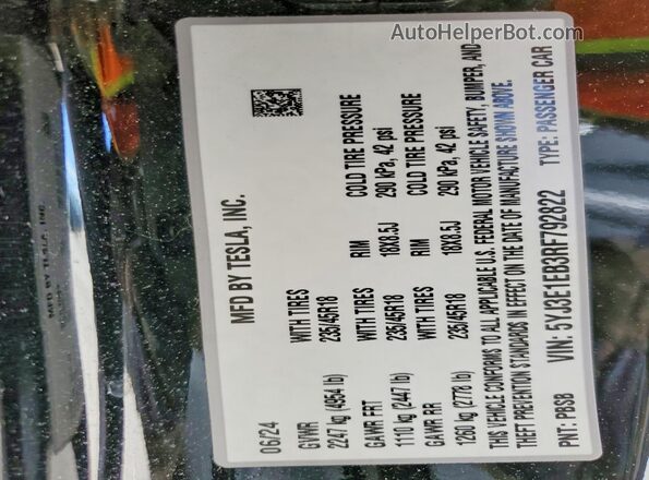 5YJ3E1EB3RF792822 2024 TESLA MODEL Black 
