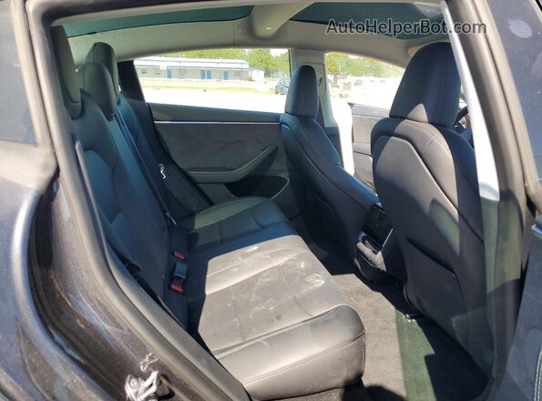 5YJ3E1EB3SF885636 2025 TESLA MODEL Gray 