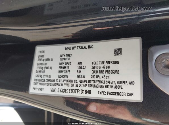 5YJ3E1EB3TF131640 2026 TESLA MODEL 3 Black ძრავის განყოფილების ხედი