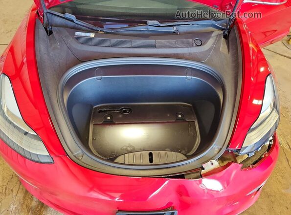 5YJ3E1EB4JF075169 2018 TESLA MODEL Red უკანა სალონის ხედი