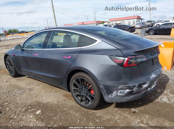 5YJ3E1EB4KF425563 2019 TESLA MODEL 3 Gray 