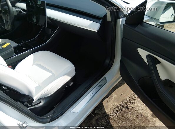 5YJ3E1EB4KF469949 2019 TESLA MODEL 3 White Սալոնի դիմացի տեսք