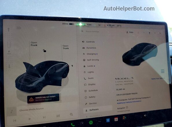 5YJ3E1EB4RF799200 2024 TESLA MODEL Charcoal Vista del cuadro de instrumentos